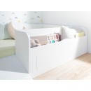 Letto Montessori bianco con contenidore giocattoli e rampa.