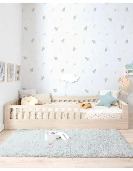 Letto Montessori Creta con barriera di sicurezza – Autonomia e qualità