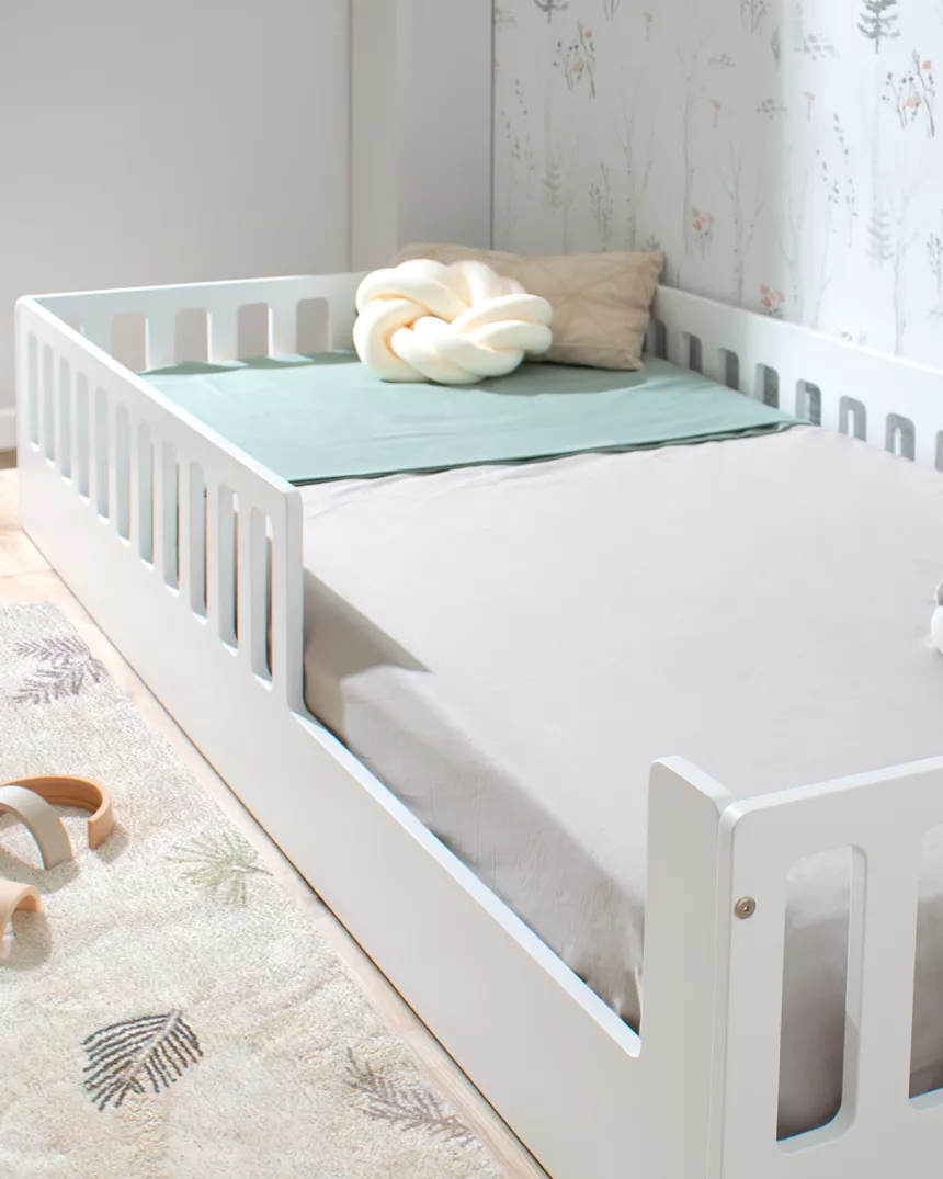 Letto montessori con sbarre CRETA Bianco - Consegna gratuita