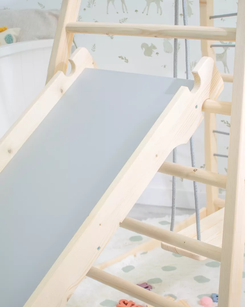 Scivolo Montessori - Rampa da arrampicata per triangolo e torre 2