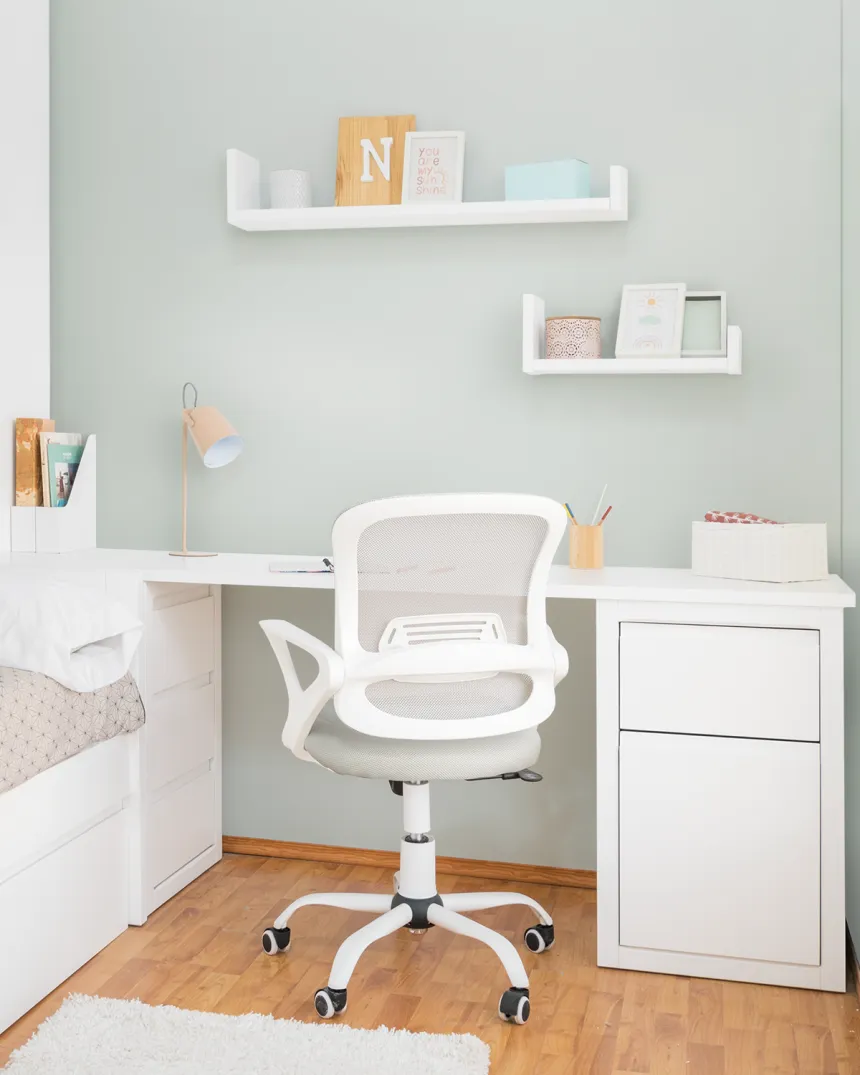 Scrivania con cassettiera imbotitta e cassettiera Lineare