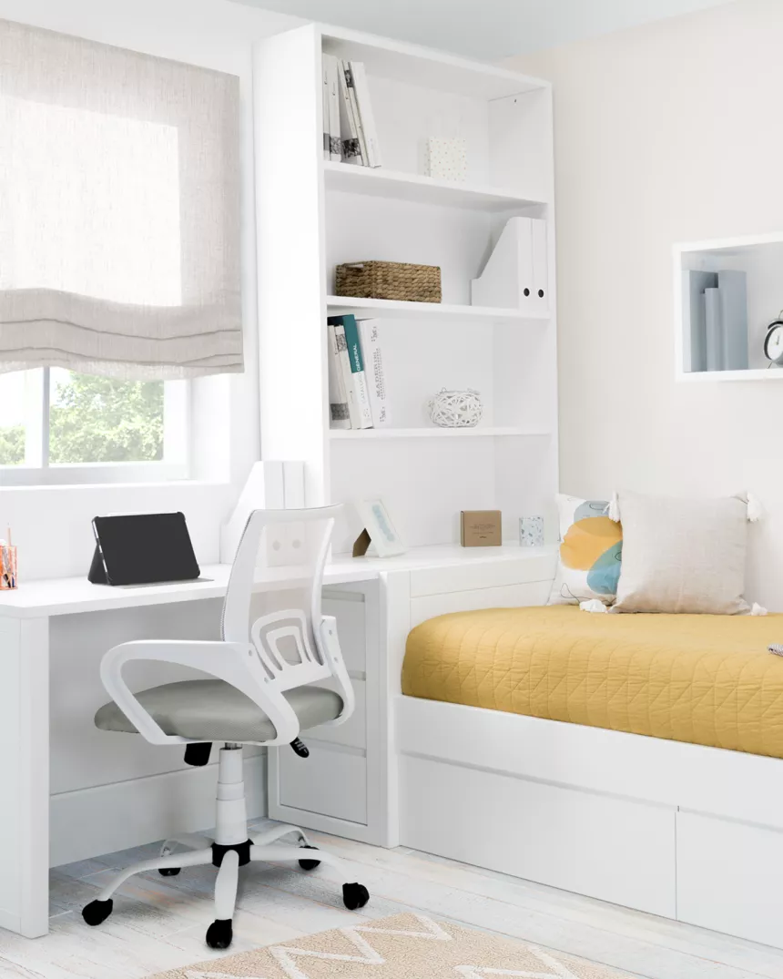 Camera per ragazzi con zona studio - Lineare | Pack completo