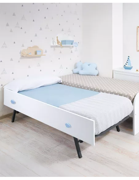 Cameretta per bambini con Letto Nuvola e contenitori